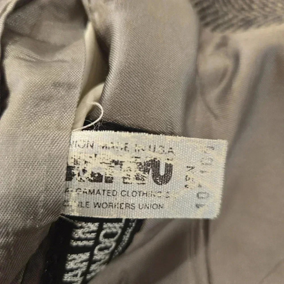 VTG Robert Surrey Tweed Herringbone Wool USA Workers Union Blazer Gray Size 42R - Picture 9 of 15